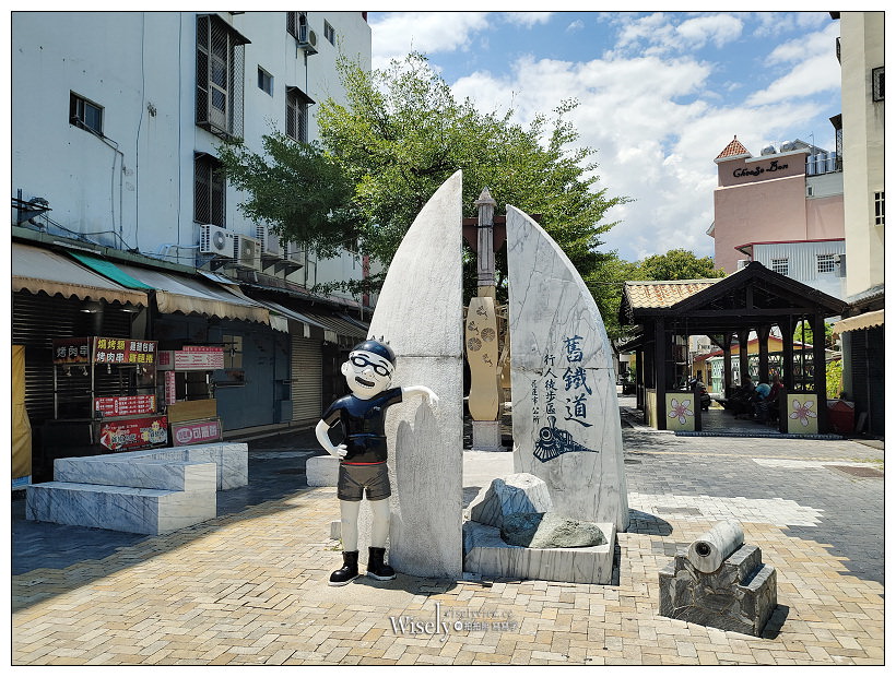花蓮美食。實季 食記。Seedson Coffee︱文青花草系咖啡空間，手作輕食飲品有水準，相鄰花蓮文創園區，貓咪坐陪老宅咖啡店~必嚐熱壓三明治與焙茶拿鐵