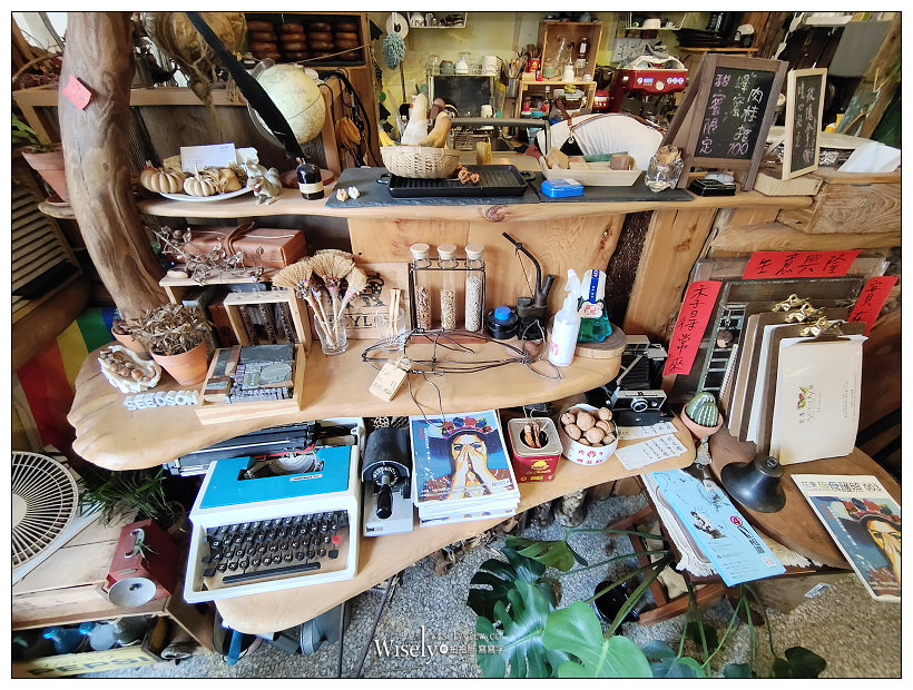 花蓮美食。實季 食記。Seedson Coffee︱文青花草系咖啡空間，手作輕食飲品有水準，相鄰花蓮文創園區，貓咪坐陪老宅咖啡店~必嚐熱壓三明治與焙茶拿鐵