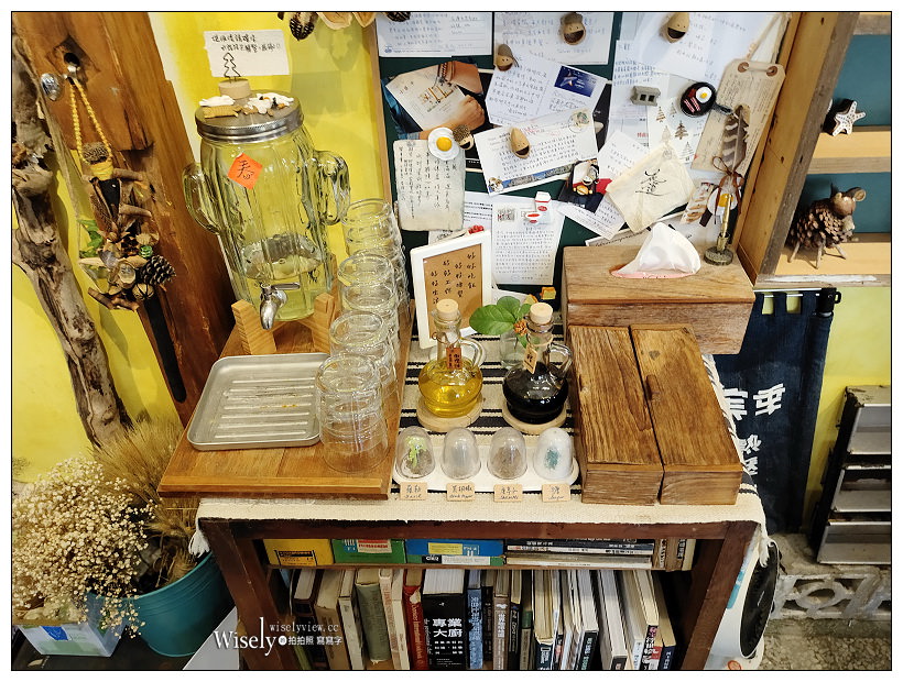 花蓮美食。實季 食記。Seedson Coffee︱文青花草系咖啡空間，手作輕食飲品有水準，相鄰花蓮文創園區，貓咪坐陪老宅咖啡店~必嚐熱壓三明治與焙茶拿鐵