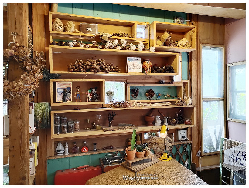 花蓮美食。實季 食記。Seedson Coffee︱文青花草系咖啡空間，手作輕食飲品有水準，相鄰花蓮文創園區，貓咪坐陪老宅咖啡店~必嚐熱壓三明治與焙茶拿鐵