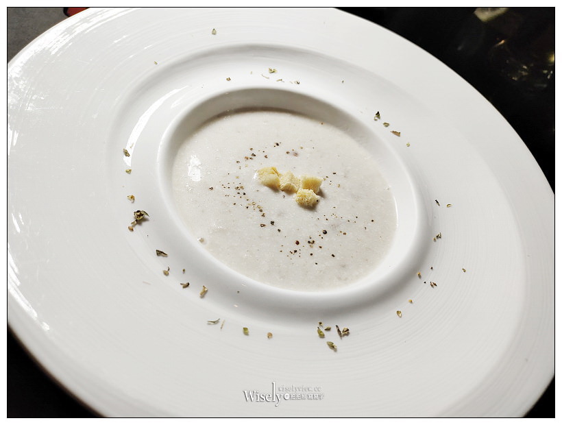 花蓮美食。極焰精緻燒肉（附菜單與必點）︱講究食材特色與本味，在小酌之餘享受直火的美味～花蓮文創園區美食 x 花蓮燒烤推薦 x 花蓮宵夜 x食尚玩家餐廳