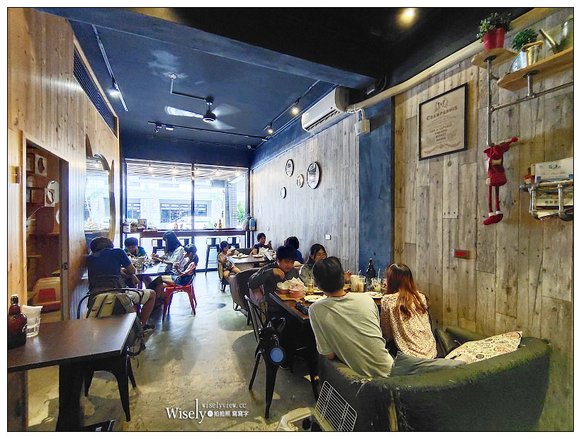 壹樓 貓.咖啡 First Floor Cafe︱花蓮貓咖啡與寵物友善餐廳~花蓮下午茶 x 花蓮早午餐 x 花蓮美食 壹樓 貓.咖啡 First Floor Cafe︱花蓮貓咖啡與寵物友善餐廳~花蓮下午茶 x 花蓮早午餐 x 花蓮美食