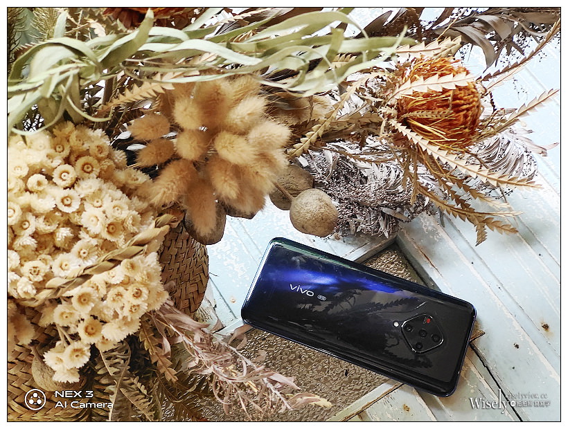 vivo X50e 開箱實拍分享︱高CP值 6.44 吋大螢幕 5G 手機，主打四鏡頭超廣角與夜拍功能，超強續航與 33W 閃充，免費到府收送六大貼心售後服務更安心