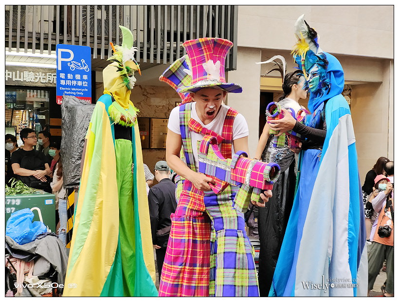 vivo X50e 開箱實拍分享︱高CP值 6.44 吋大螢幕 5G 手機，主打四鏡頭超廣角與夜拍功能，超強續航與 33W 閃充，免費到府收送六大貼心售後服務更安心