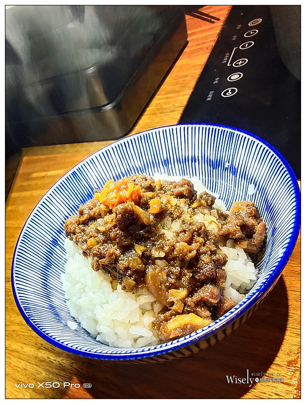 台南中西區。饌和牛 吃到飽火鍋｜職人湯頭搭配”M8-9″和牛肉與和牛五重奏，台南大遠百公園店美食