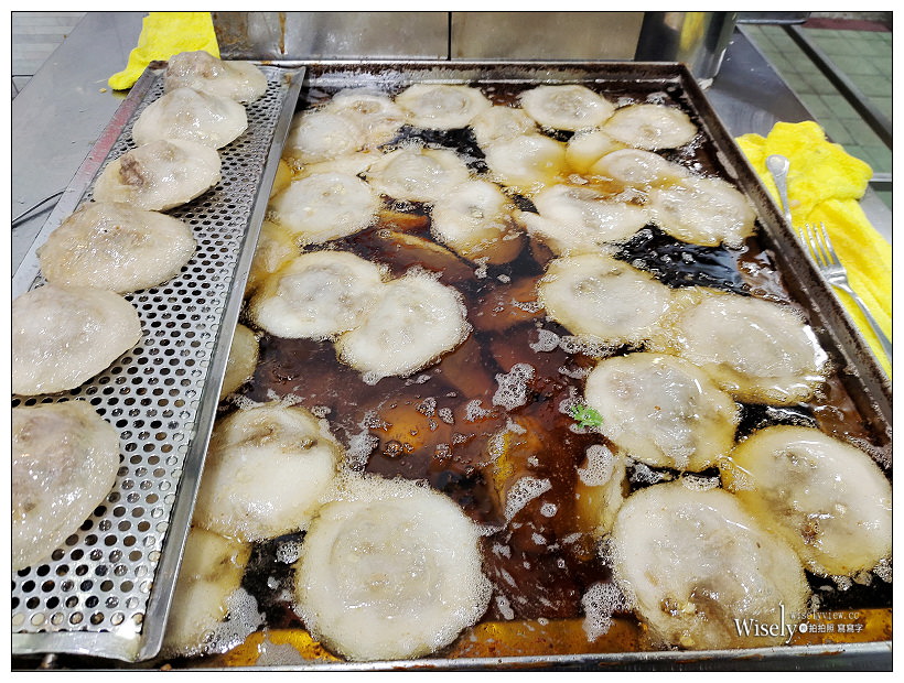 台中肉員︱特色風味白糯米醬與手工油炸肉圓,在地80年老店~台中南區美食 x 台中第三市場美食 台中肉員︱特色風味白糯米醬與手工油炸肉圓,在地80年老店~台中南區美食 x 台中第三市場美食