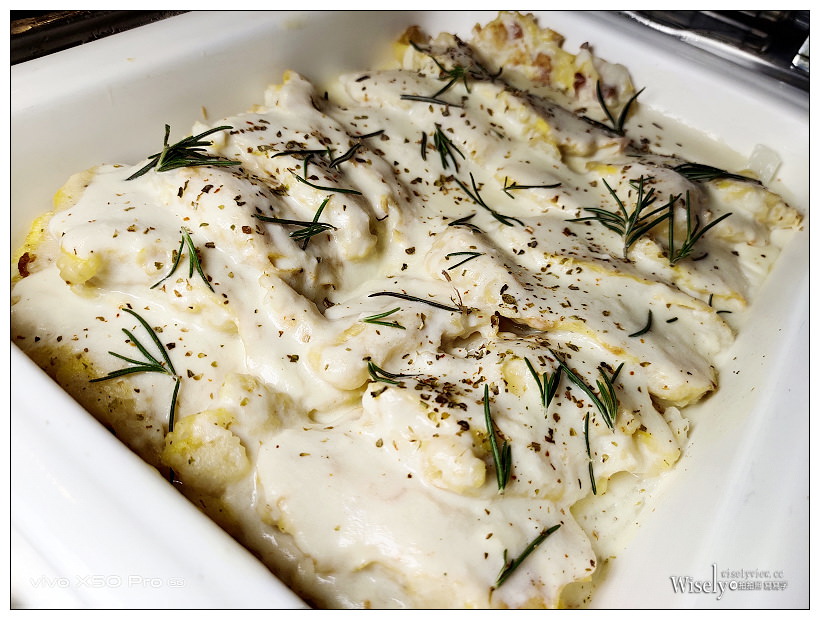 慕軒飯店自助餐。GUSTOSO餐廳︱12月戰斧牛排饗宴吃到飽，用餐加送澎湖大明蝦～捷運信義安和站美食