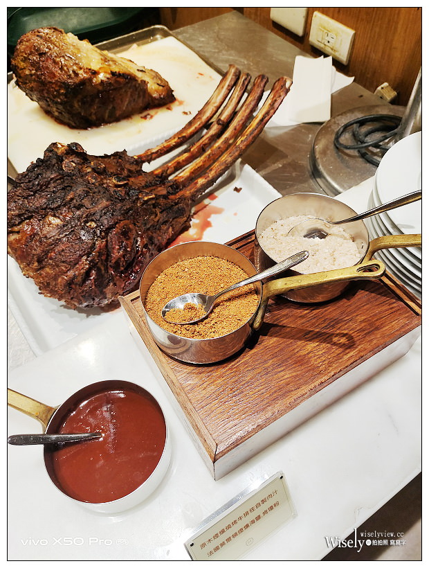 慕軒飯店自助餐。GUSTOSO餐廳︱12月戰斧牛排饗宴吃到飽，用餐加送澎湖大明蝦～捷運信義安和站美食