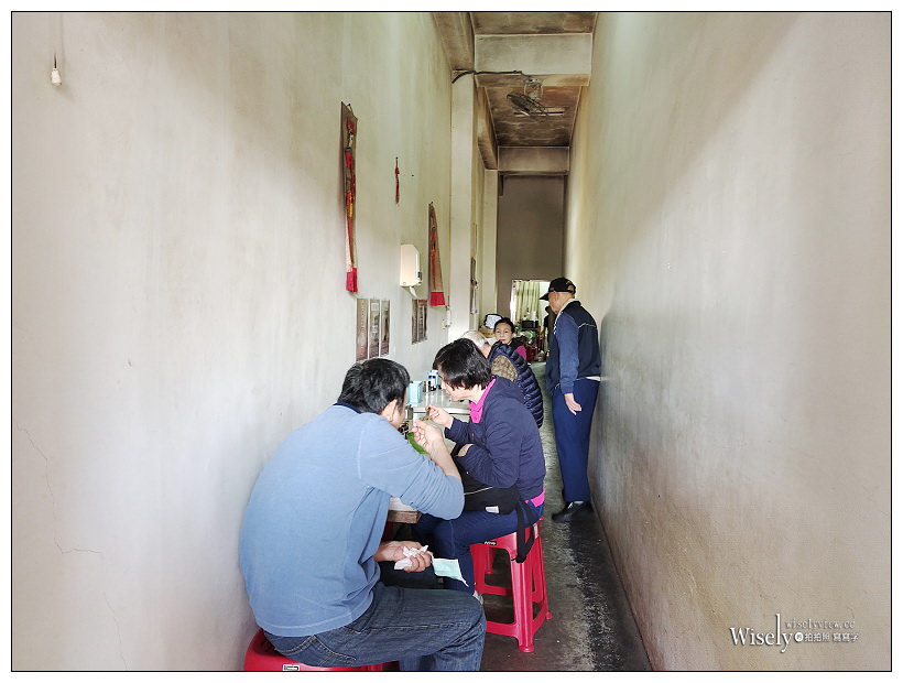 宜蘭美食。礁溪古早味大腸麵線︱湯鮮料多份量足，在地30年古早味市場小吃～礁溪早餐 x 宜蘭美食