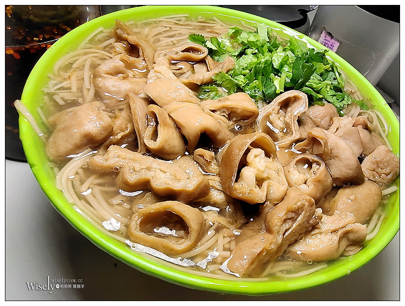 宜蘭美食。礁溪古早味大腸麵線︱湯鮮料多份量足，在地30年古早味市場小吃～礁溪早餐 x 宜蘭美食