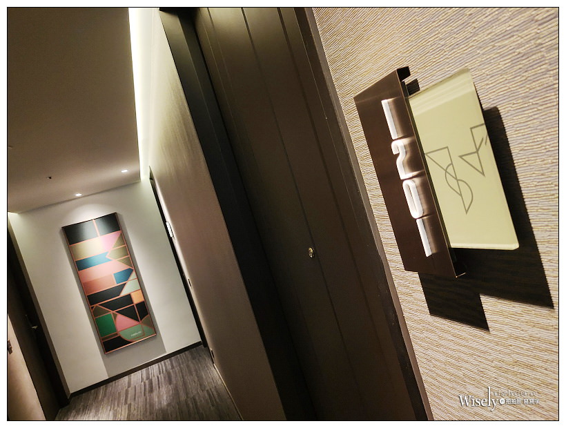 高雄新興。JOHO HOTEL︱相鄰車站捷運的精品酒店，半自助早餐午茶誠意十足，設施齊全高檔服務佳，頂樓夜景也很棒~高雄車站住宿推薦