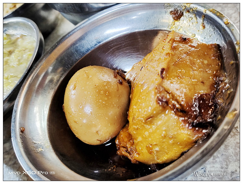 台北北投︱矮仔財魯肉飯 & 營養蚵仔湯︱北投市場︱捷運北投站 台北北投︱矮仔財魯肉飯 & 營養蚵仔湯︱北投市場︱捷運北投站