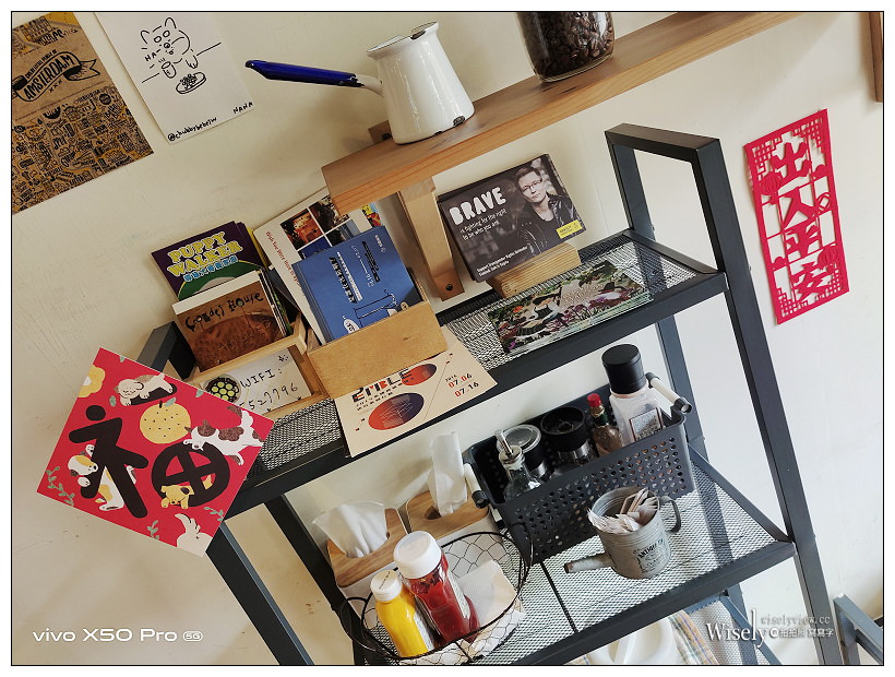 台北大同。Poffertjes Café 荷蘭小鬆餅南西中山店︱可愛店貓早午餐店～捷運中山站美食 x 台北貓咖啡