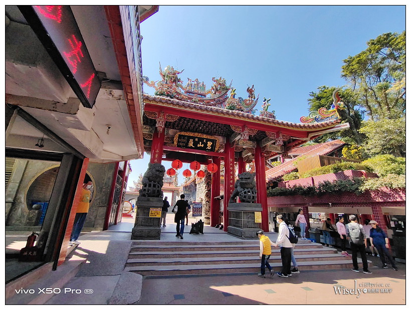 台北賞櫻景點。內湖碧山巖櫻花隧道、開漳聖王廟︱圓覺寺粉白色椿寒櫻~內湖櫻花 x 台北櫻花 x 內湖景點