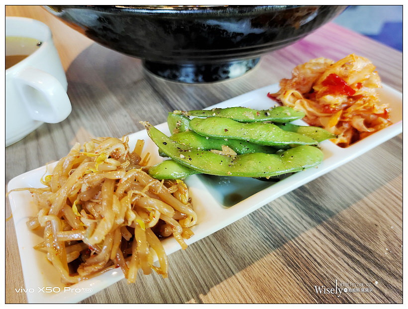 已歇業。隱世新樂園︱限量澳洲和牛製作的三寶牛肉麵，以及溫體豬五花與松阪肉的炸燒肉飯，超值商業午餐與松菸美食～捷運市政府站美食 x 松菸牛肉麵