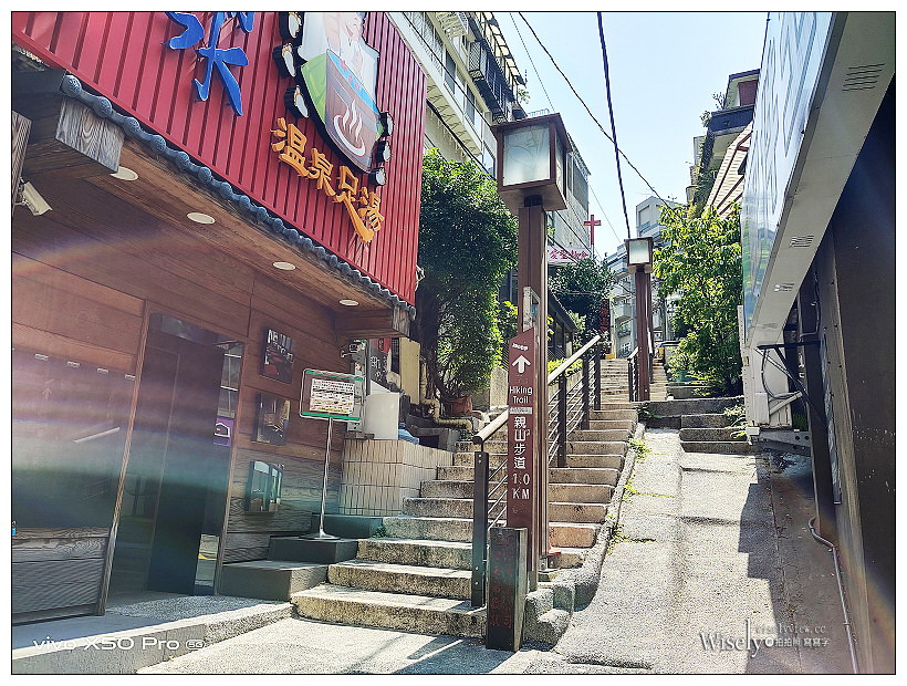 北投阿泓潤餅︱北投市場在地近20年，人氣全麥餅皮內饀多︱捷運北投站