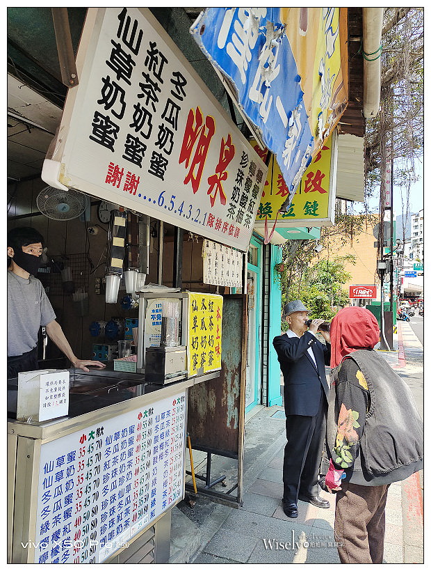北投阿泓潤餅︱北投市場在地近20年，人氣全麥餅皮內饀多︱捷運北投站