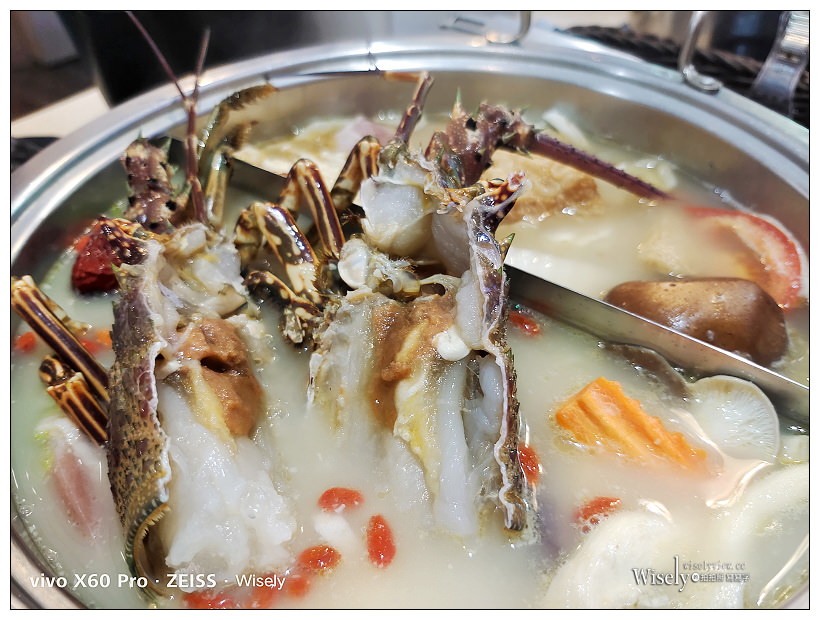 歇業。 饗鮮海陸涮涮鍋。2021菜單︱極上海陸套餐+貝里斯龍蝦海陸套餐～永和火鍋 x 捷運永安市場站美食