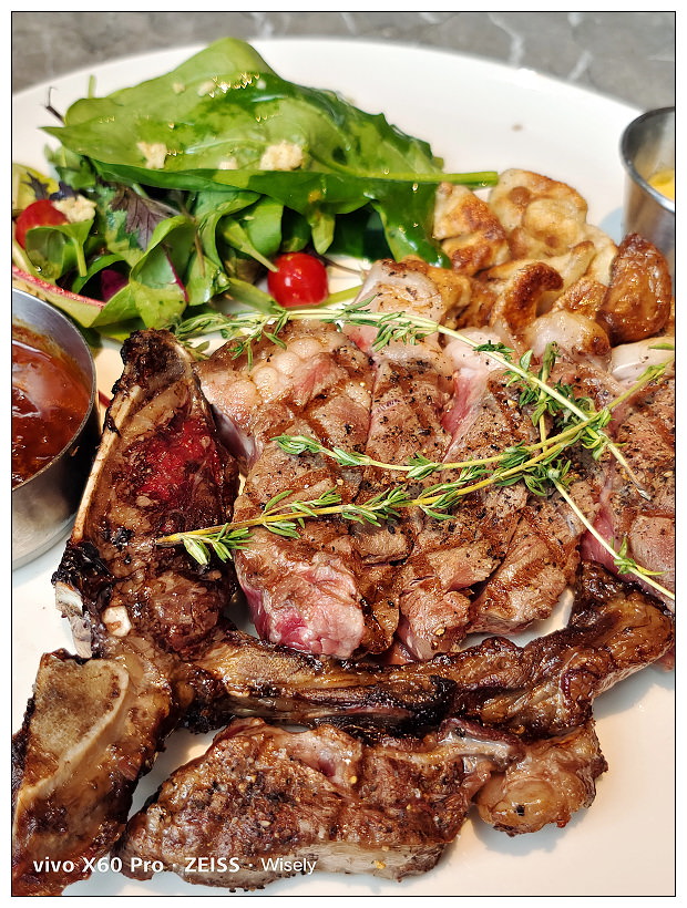 歇業。Mad for garlic︱韓國知名連鎖大蒜主題餐廳，台北101近距相伴的義式美味料理～微風南山美食 x 捷運台北101世貿站美食 x 信義區餐酒館