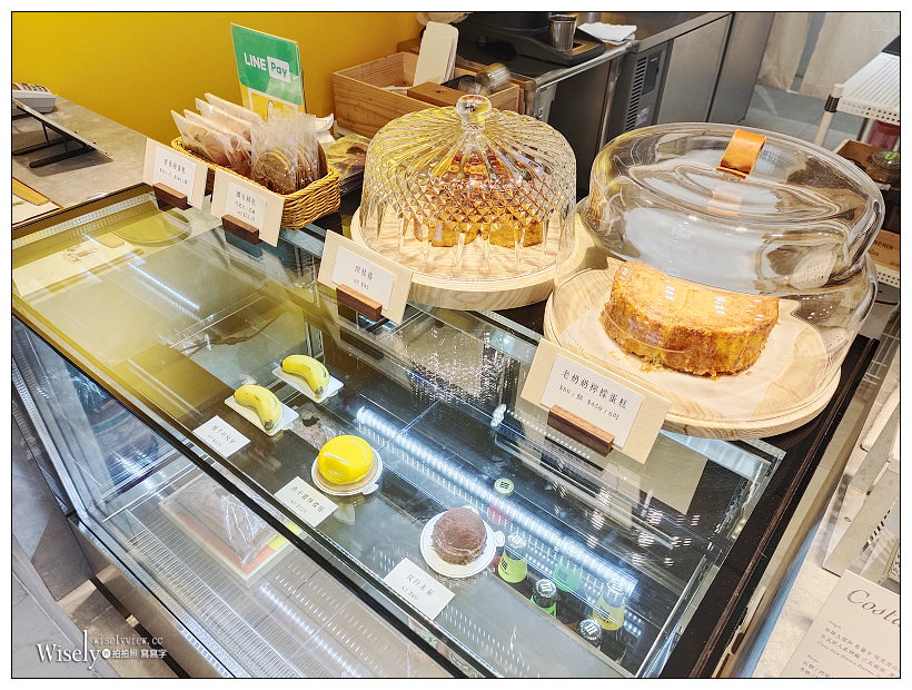 新北中和。果園先生 屏南商行︱百分百不加糖與水的原味果汁、自家烘焙手沖咖啡、限量甜點輕食～捷運景安站美食 x 中和咖啡店 x 中和現打果汁 x 烘爐地轉運站美食