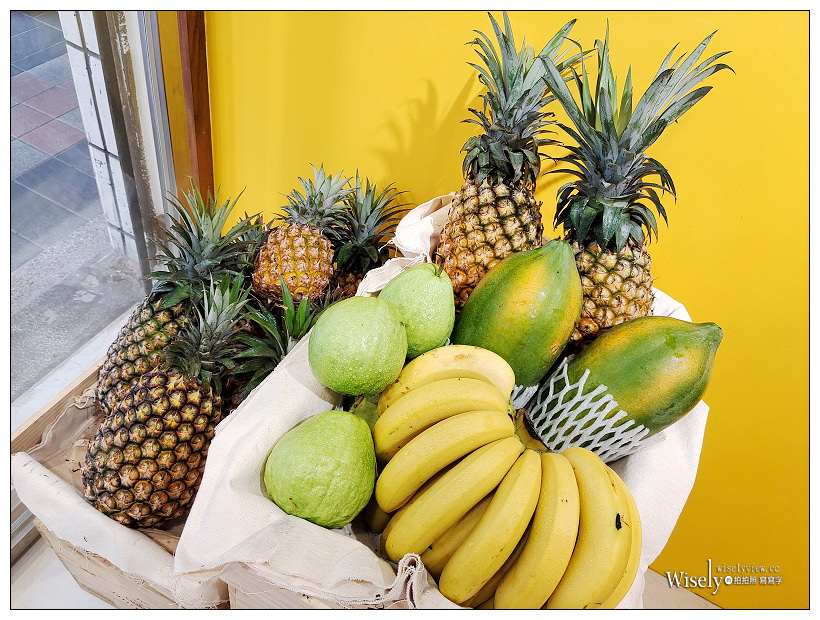 新北中和。果園先生 屏南商行︱百分百不加糖與水的原味果汁、自家烘焙手沖咖啡、限量甜點輕食～捷運景安站美食 x 中和咖啡店 x 中和現打果汁 x 烘爐地轉運站美食