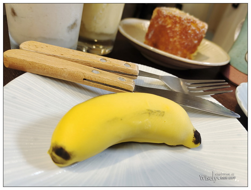 新北中和。果園先生 屏南商行︱百分百不加糖與水的原味果汁、自家烘焙手沖咖啡、限量甜點輕食～捷運景安站美食 x 中和咖啡店 x 中和現打果汁 x 烘爐地轉運站美食