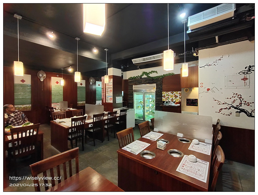 新北新店。福鼎涮涮鍋︱開鍋送肉平價日式火鍋，冰品冷飲甜點吃到飽，相鄰建國市場與耕莘醫院～捷運七張站美食 x 新店建國路美食 x 新店火鍋