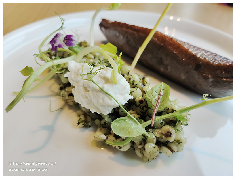 南港老爺行旅。Soft Ktichen︱2021春季全新套餐料理：十六味低溫鴨胸搭青醬薏仁燉飯、羅西尼牛排襯白蘭地櫻桃醬汁～捷運南港軟體園區站美食