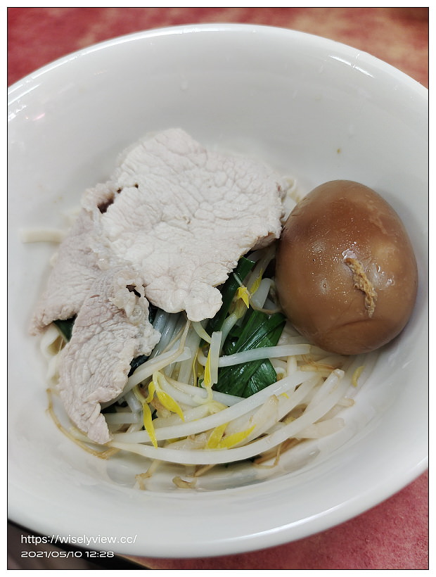 台北中山。儂安益麵館︱古早味陽春麵與餛飩湯～捷運中山國小站美食 x 農安街美食