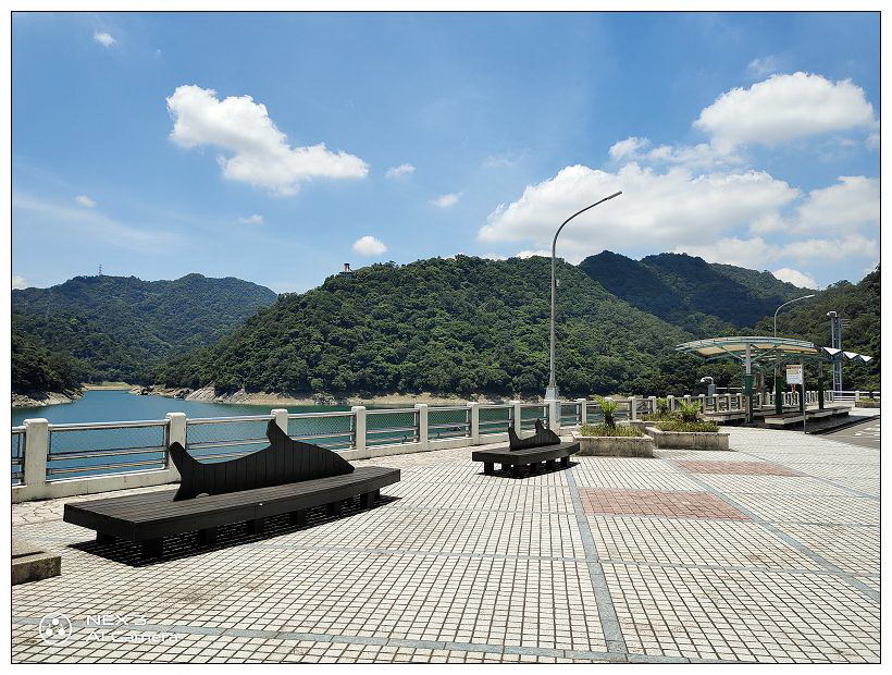 桃園景點。石門水庫|嵩台壩頂拍照打卡景點,登高望遠絕佳景色~台灣好行景點 x 桃園自由行 桃園景點。石門水庫|嵩台壩頂拍照打卡景點,登高望遠絕佳景色~台灣好行景點 x 桃園自由行