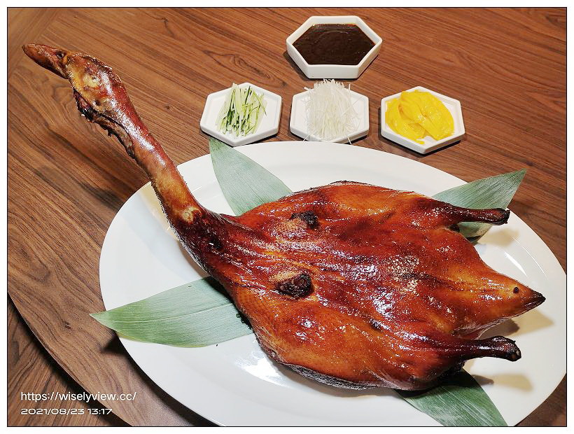 台北私廚。中山對酌︱隱身農安街裡中式美味，經典琵琶鴨、桂丁雞與福州佛跳牆～捷運中山國小站美食