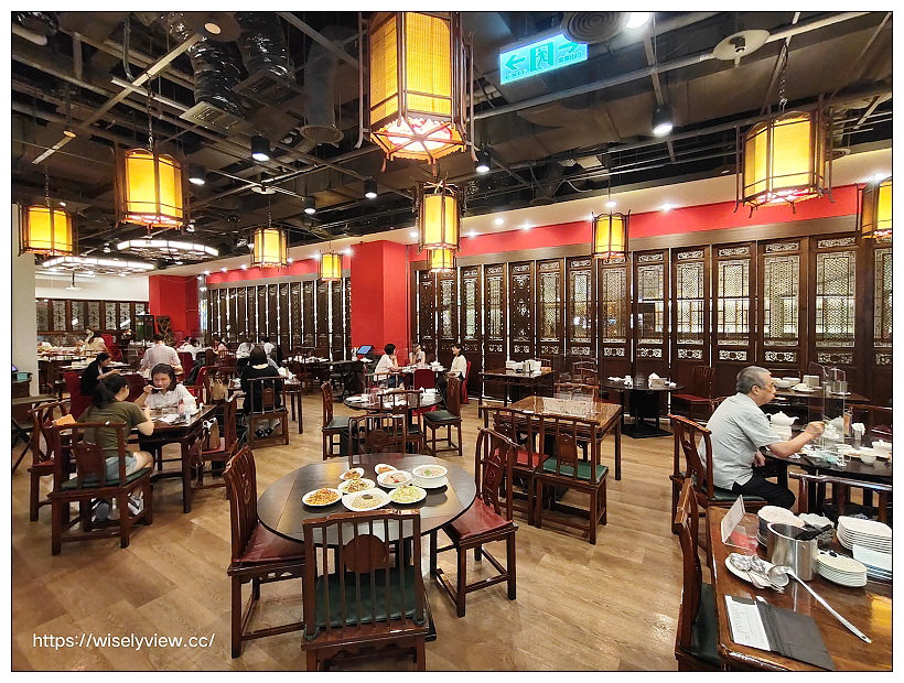 台北大安。點水樓SOGO復興店｜2021米其林必比登再加持，必嚐七彩冠軍小籠包，還有私房推薦江浙料理 x 內用外帶安心防疫好菜～捷運忠孝復興站美食