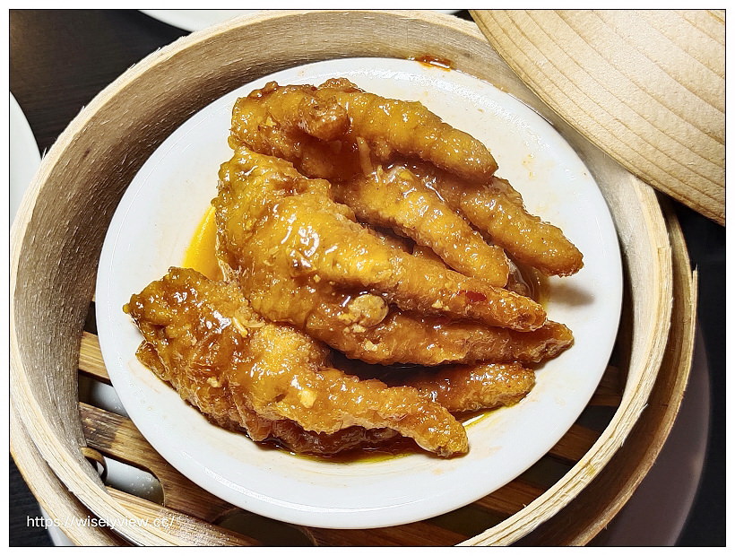 台北大安。點水樓SOGO復興店｜2021米其林必比登再加持，必嚐七彩冠軍小籠包，還有私房推薦江浙料理 x 內用外帶安心防疫好菜～捷運忠孝復興站美食