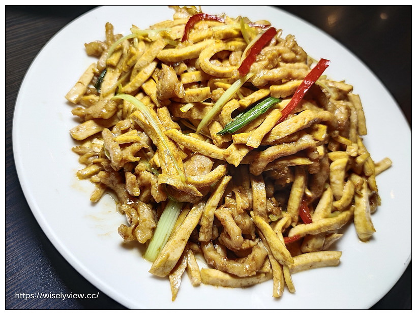 台北大安。點水樓SOGO復興店｜2021米其林必比登再加持，必嚐七彩冠軍小籠包，還有私房推薦江浙料理 x 內用外帶安心防疫好菜～捷運忠孝復興站美食