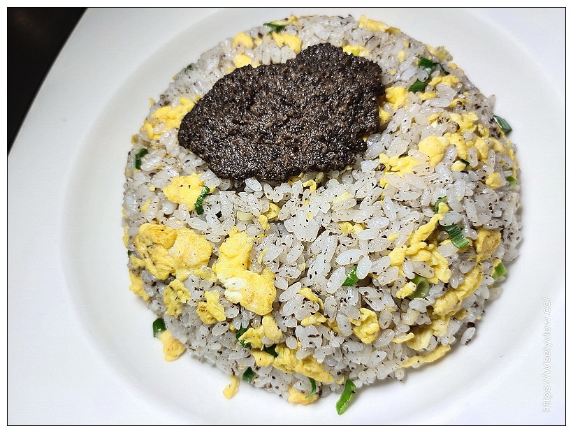 台北大安。點水樓SOGO復興店｜2021米其林必比登再加持，必嚐七彩冠軍小籠包，還有私房推薦江浙料理 x 內用外帶安心防疫好菜～捷運忠孝復興站美食