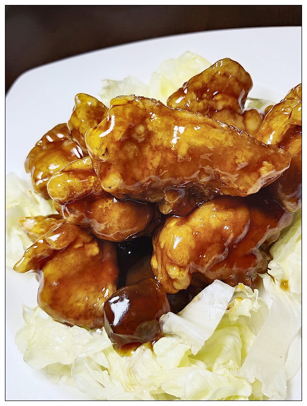 台北大安。點水樓SOGO復興店｜2021米其林必比登再加持，必嚐七彩冠軍小籠包，還有私房推薦江浙料理 x 內用外帶安心防疫好菜～捷運忠孝復興站美食