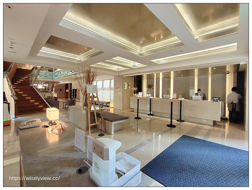 和逸飯店台北民生館｜相鄰捷運行天宮站與小巨蛋商圈，日式風格環境近松山機場附停車場，隱藏版網美景觀房型推薦介紹～兩天一夜遊景點美食行程分享