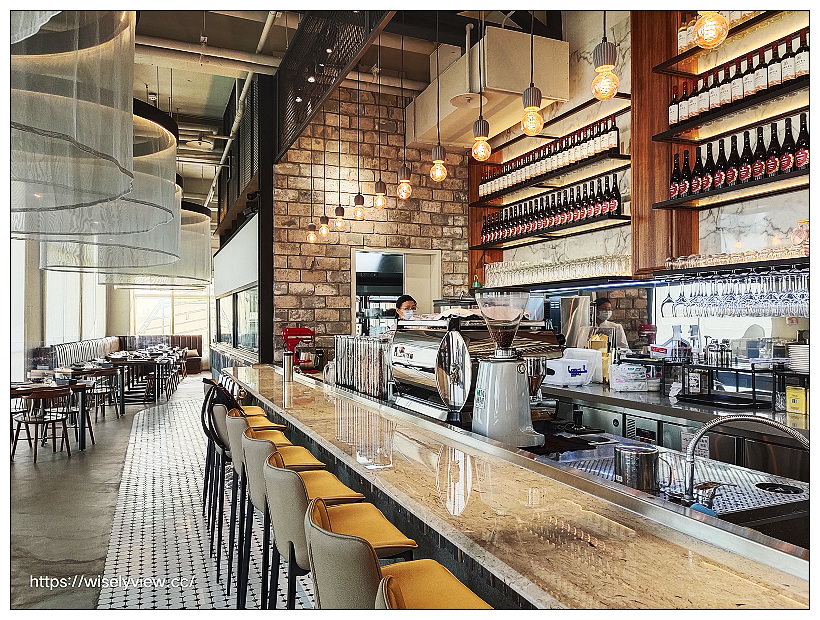 JK Studio 義法餐廳－桃園華泰店｜情侶約會打卡餐廳首選，餐點精緻豐富高質感，環境日夜皆美～華泰名品城美食 x 高鐵桃園站美食 x 青埔美食 x 桃園美食