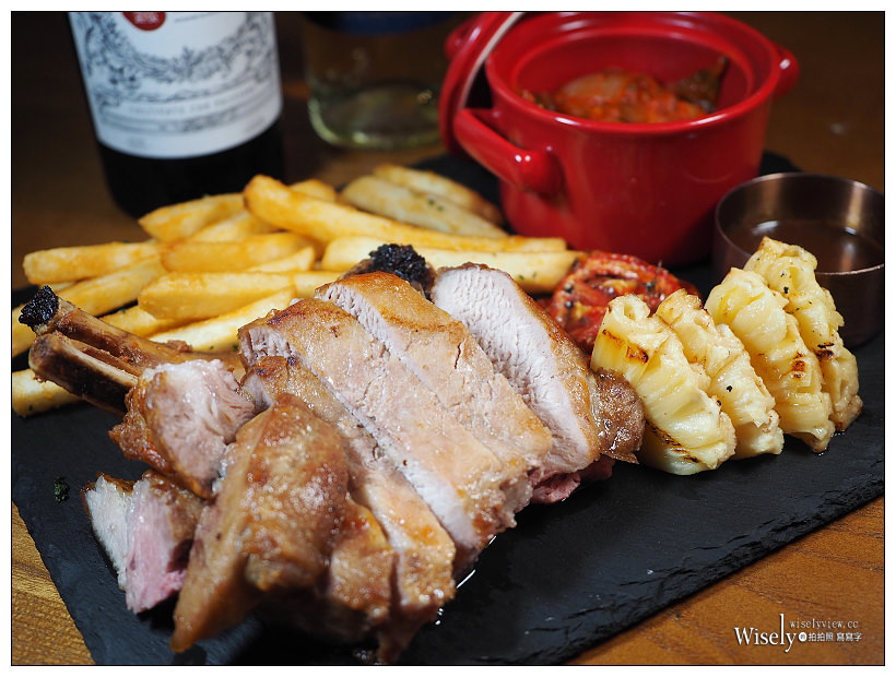 JK Studio 義法餐廳－桃園華泰店｜情侶約會打卡餐廳首選，餐點精緻豐富高質感，環境日夜皆美～華泰名品城美食 x 高鐵桃園站美食 x 青埔美食 x 桃園美食