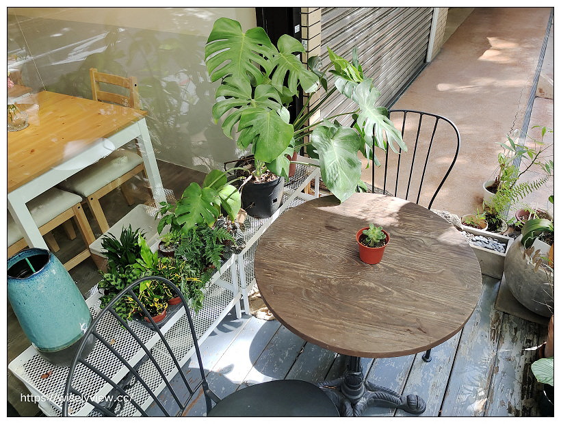 台北大安。千鳥咖啡 Chidori Coffee｜仁愛路三段巷弄內，日系文青手沖咖啡與素食甜點輕食～台北下午茶 x 建國花市美食 x 捷運大安森林公園站美食