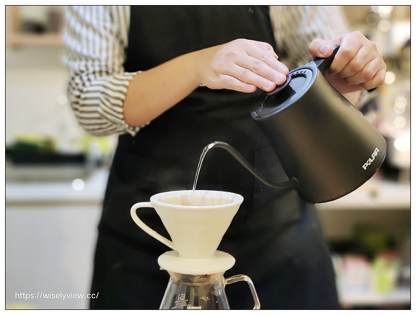 台北大安。千鳥咖啡 Chidori Coffee｜仁愛路三段巷弄內，日系文青手沖咖啡與素食甜點輕食～台北下午茶 x 建國花市美食 x 捷運大安森林公園站美食