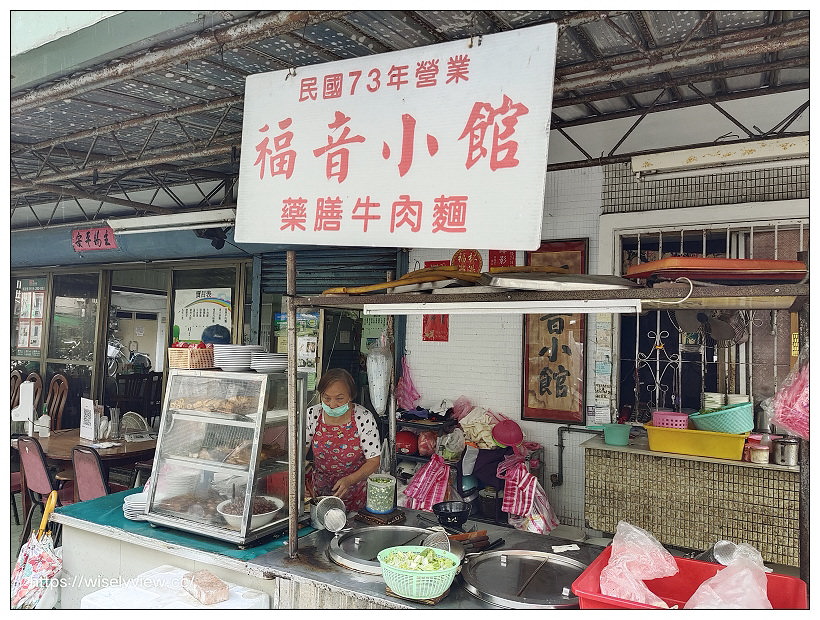 台北文山。福音小館藥膳牛肉麵｜景美萬隆在地私房美食，百元有找湯頭甘甜份量多，必嚐厚切豬耳朵～捷運萬隆站美食 x 景美美食 x 景美牛肉麵 x 台北牛肉麵