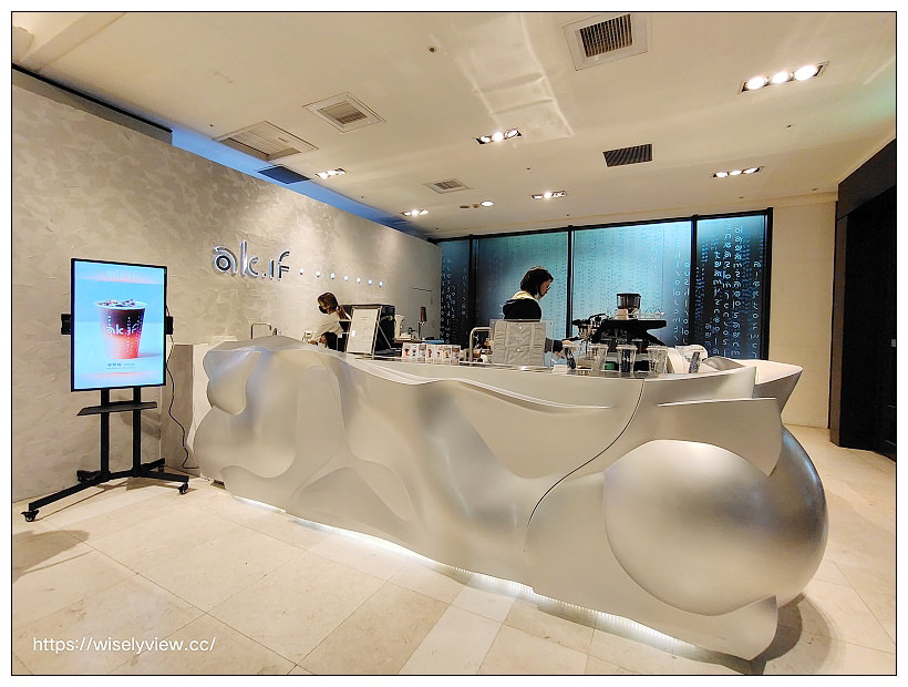 Ak.if 未來咖啡概念店。台北新光三越信義A8 ｜Fika Fika Cafe、橙果設計聯名品牌～捷運市政府站美食