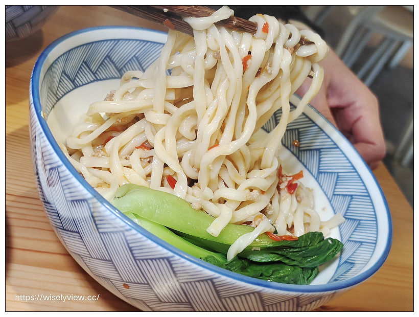 新北新店。林蜀墊川味麵堂︱巷弄內川味香辣麵食,藤椒紅油豬頭皮好吃~捷運七張站美食 x 新店美食 新北新店。林蜀墊川味麵堂︱巷弄內川味香辣麵食,藤椒紅油豬頭皮好吃~捷運七張站美食 x 新店美食
