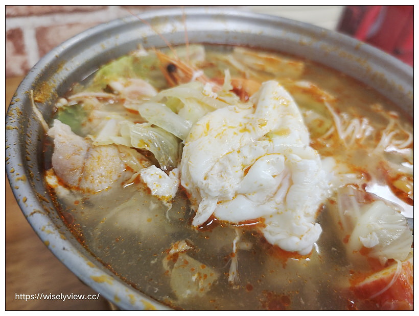 湯媽精緻小火鍋︱湯頭佳火鍋料可換菜肉︱捷運景美站