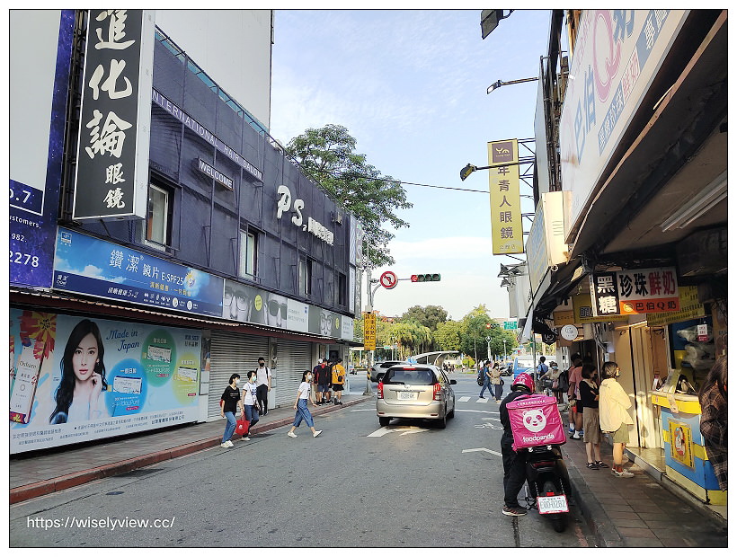 幸福村潤餅｜台大公館老字號︱鮪魚加瘦肉綜合口味清淡︱捷運公館站