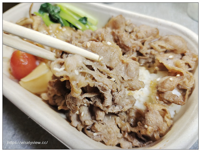 台北松山。信本家美食外送廚房 光復八德店︱五大餐飲品牌雲端廚房美食,燒肉丼、烏龍麵、炸雞、漢堡和沙拉一次享用,外送平台現場享用外帶皆好吃 台北松山。信本家美食外送廚房 光復八德店︱五大餐飲品牌雲端廚房美食,燒肉丼、烏龍麵、炸雞、漢堡和沙拉一次享用,外送平台現場享用外帶皆好吃