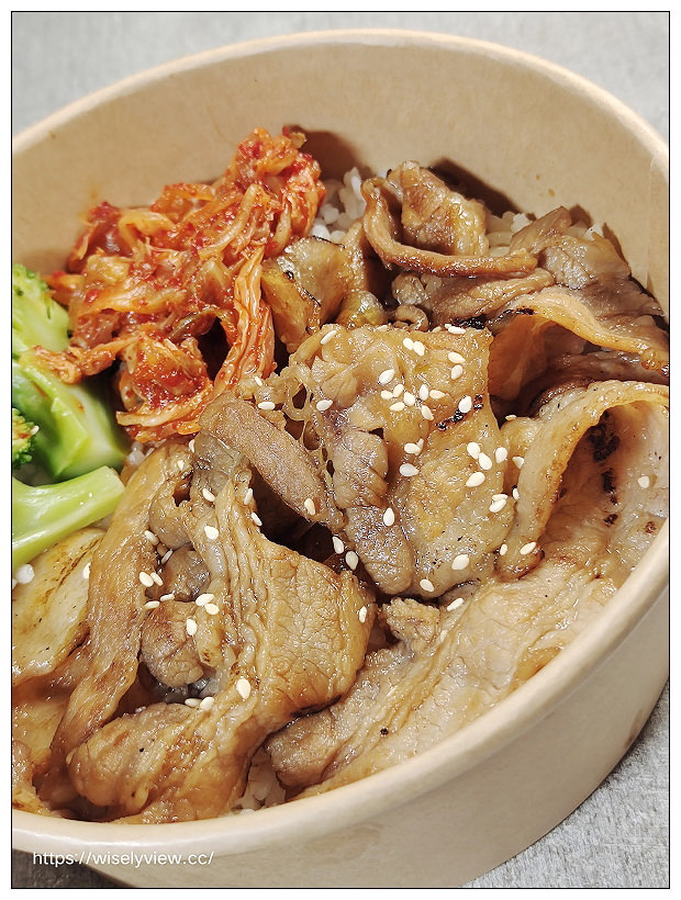 台北松山。信本家美食外送廚房 光復八德店︱五大餐飲品牌雲端廚房美食,燒肉丼、烏龍麵、炸雞、漢堡和沙拉一次享用,外送平台現場享用外帶皆好吃 台北松山。信本家美食外送廚房 光復八德店︱五大餐飲品牌雲端廚房美食,燒肉丼、烏龍麵、炸雞、漢堡和沙拉一次享用,外送平台現場享用外帶皆好吃