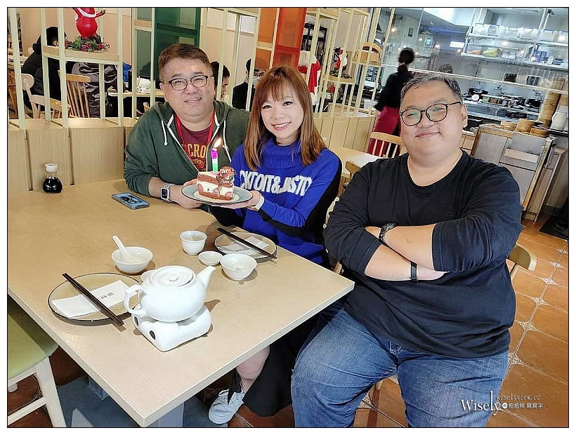 華漾DIM SUM 華泰名品城店︱真材實料現點現做的港式飲茶餐廳,必吃推薦分享~桃園美食 x 中壢美食 華漾DIM SUM 華泰名品城店︱真材實料現點現做的港式飲茶餐廳,必吃推薦分享~桃園美食 x 中壢美食