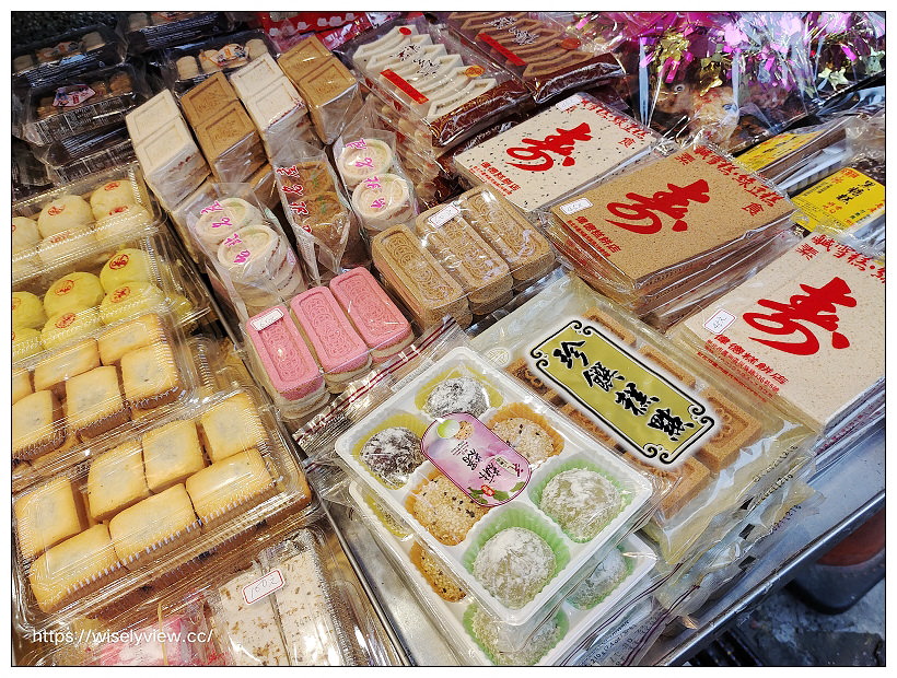 台北萬華。三六食粑(原36圓仔店)︱龍山寺旁傳統甜湯粿店，推薦招牌綜合甜湯、紫米桂圓粥和燒麻糬～捷運龍山寺站美食 x 萬華美食 x 艋舺夜市美食